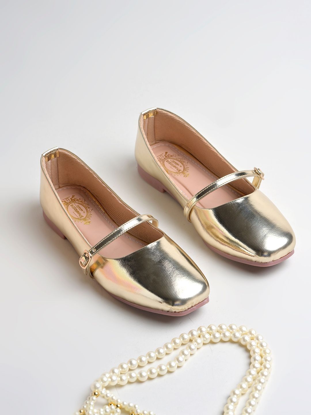 Shoetopia Shoetopia Square Toe Buckle Ballerinas