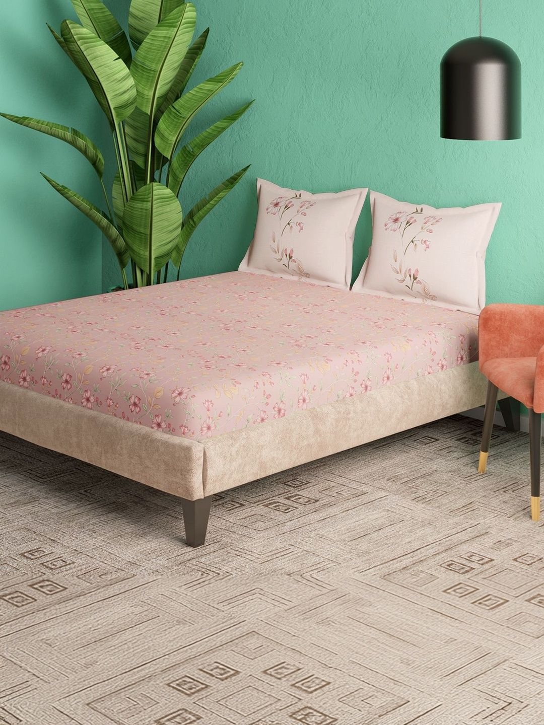 Portico Portico Whispering Tales 220 TC Pure Cotton Rose Super King Bedsheet with 2 Pillow Covers