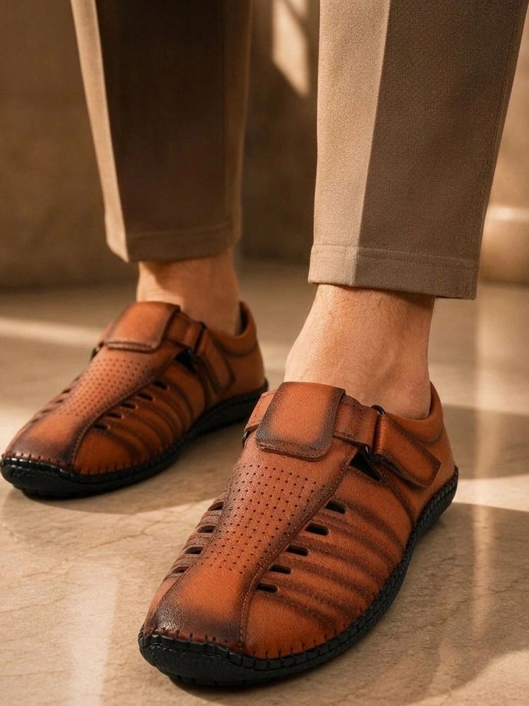 SERVER Men Shoe-Style Sandals