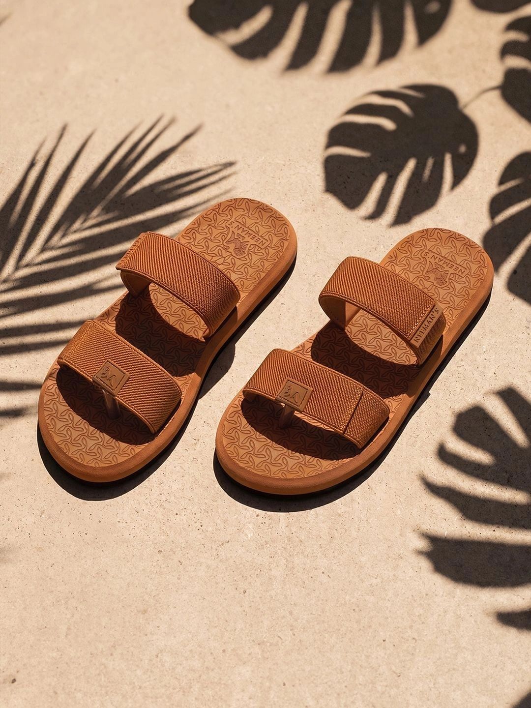 NEEMANS Unisex Synthetic Sandals