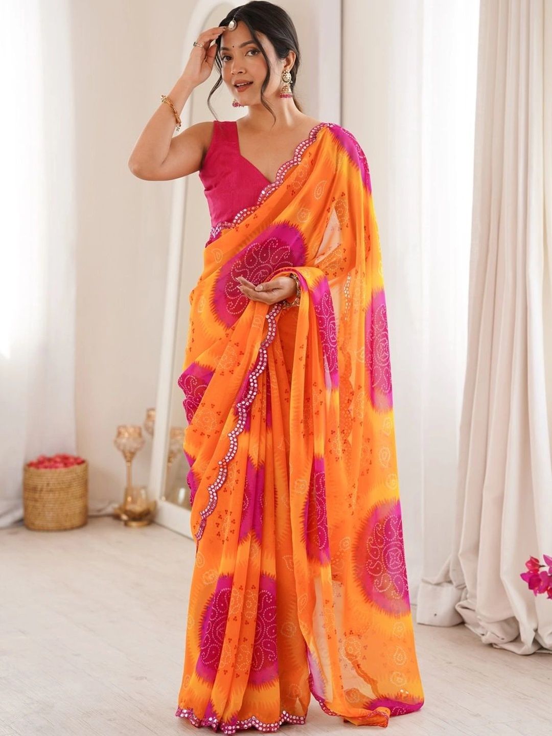 GAVESVARI Tie and Dye Poly Georgette Leheriya Saree