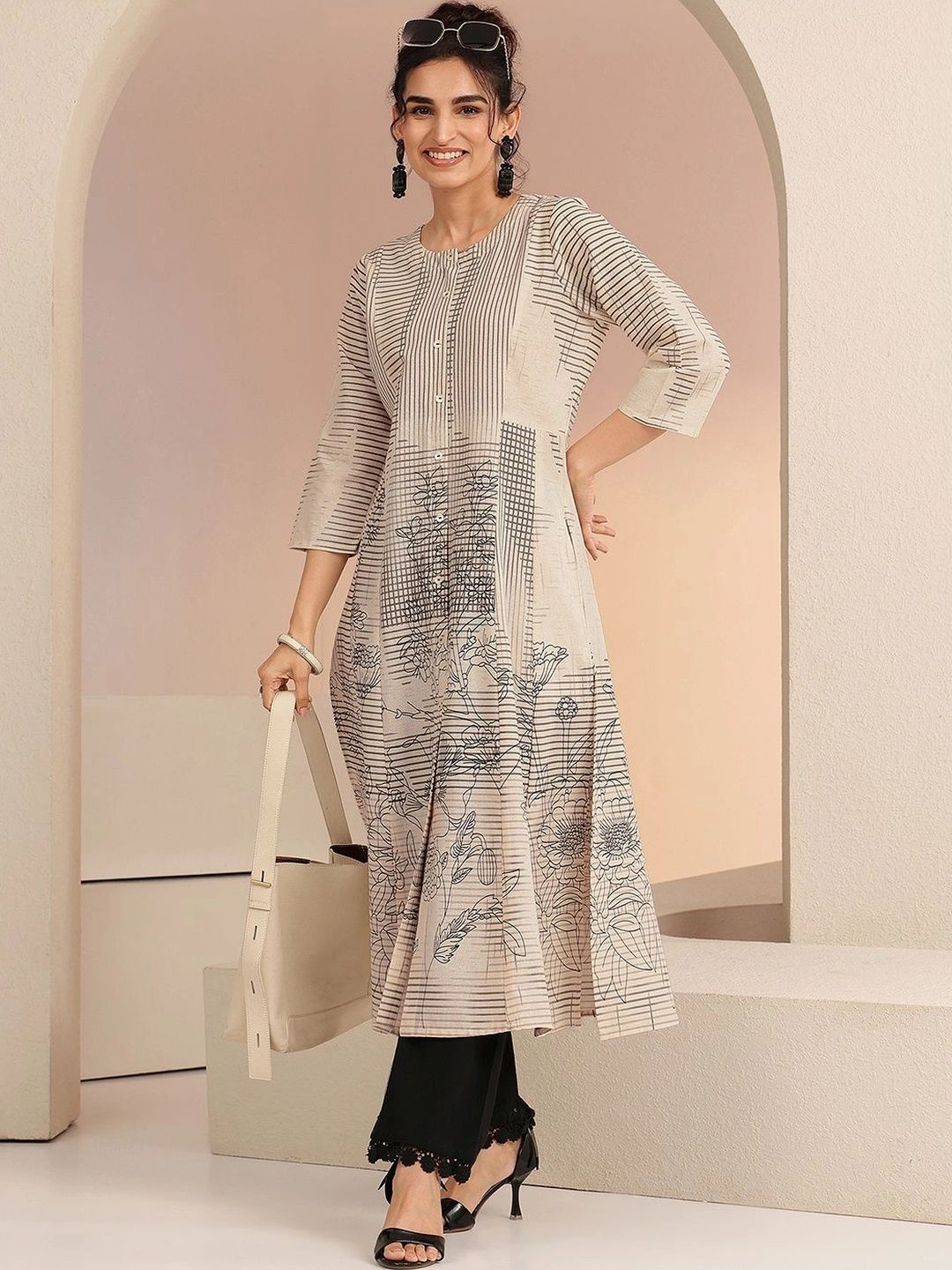 Libas Libas Women Floral Printed Indie Prints Kurta