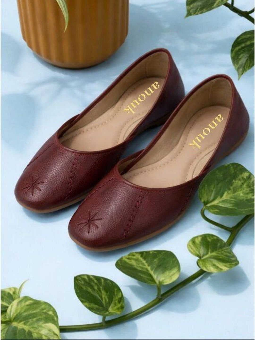 Anouk Women Textured Ethnic Mojaris with Embroidered Flats