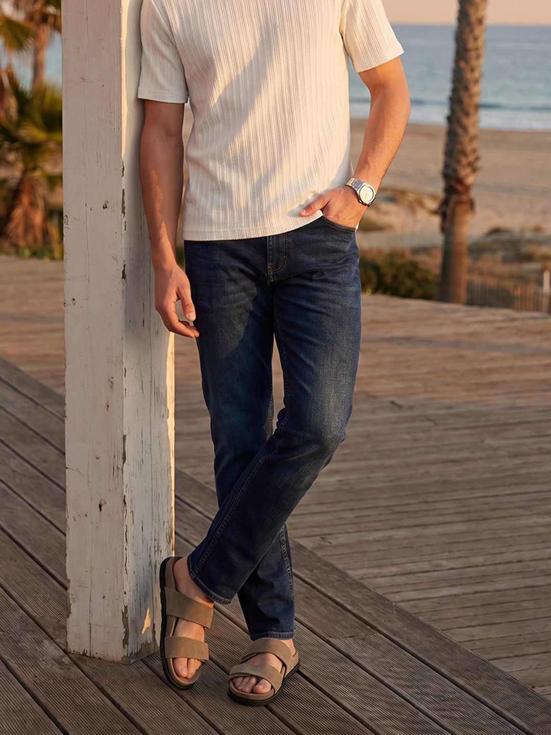 Nautica Men Straight Fit Light Fade Stretchable Jeans