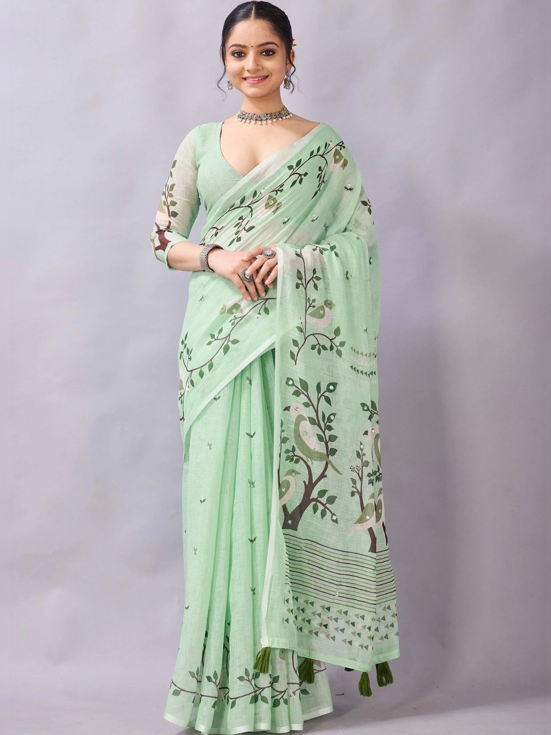 Mitera Linen Blend Designer Saree
