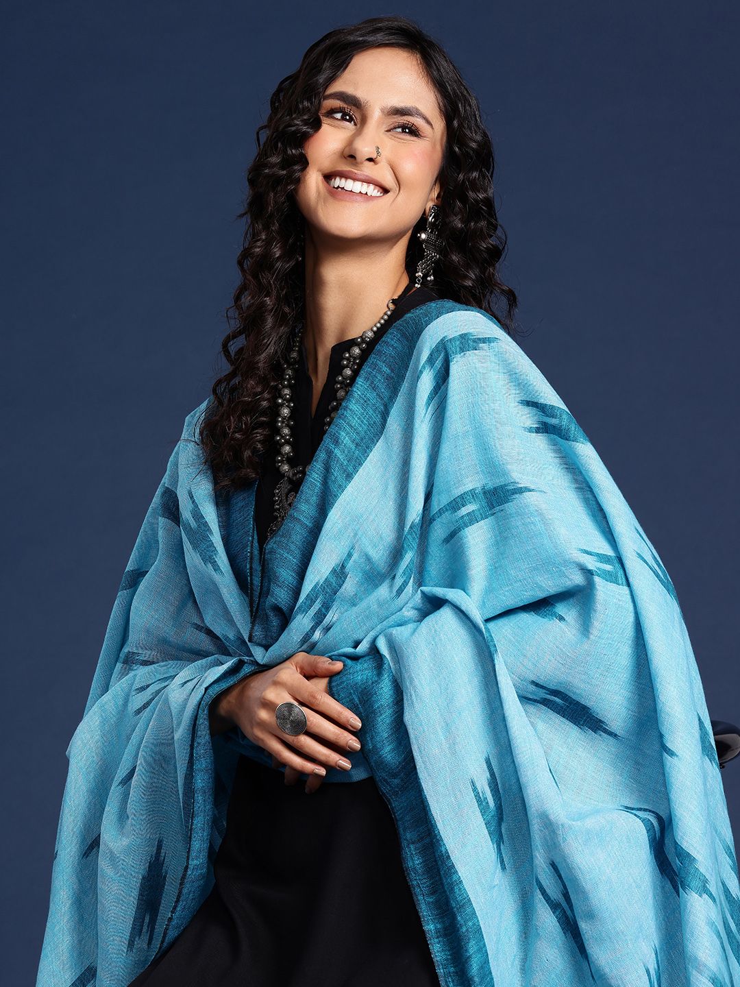 Taavi Woven Design Pure Cotton Ikat Dupatta