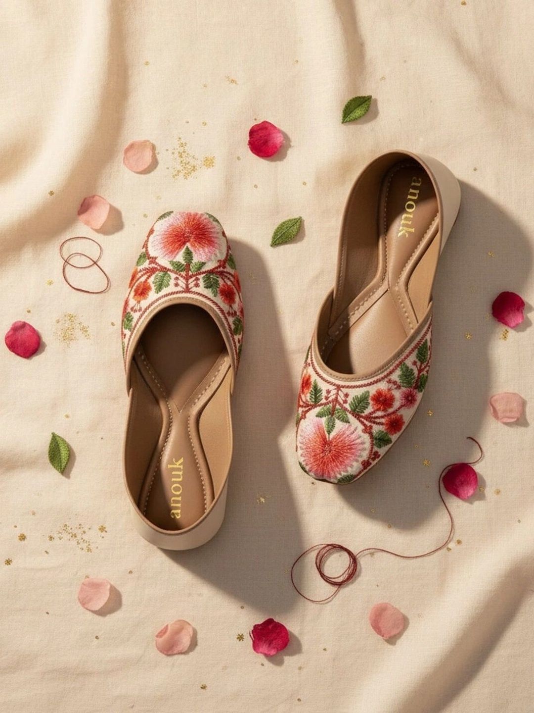 Anouk Women Embellished Ethnic Mojaris with Embroidered Flats