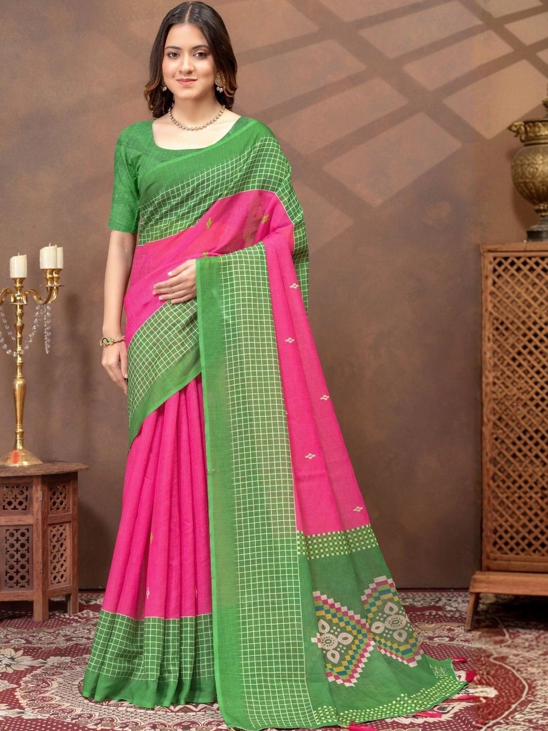ODETTE Saree