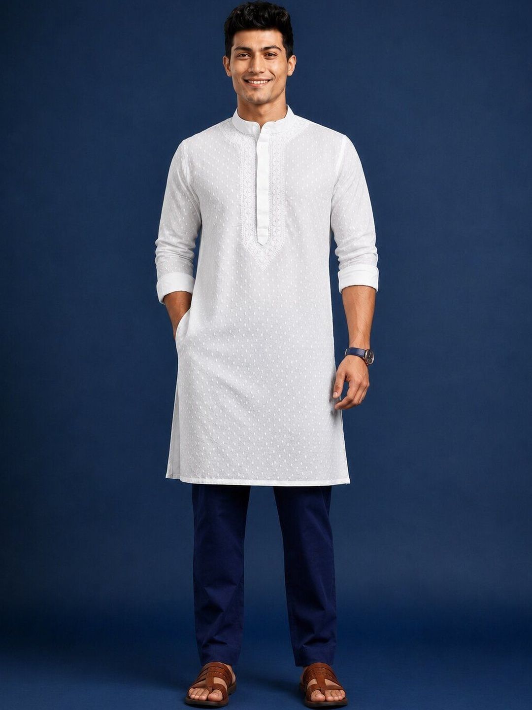 Taavi Men Embellished Mandarin Collar Thread Work Kurta