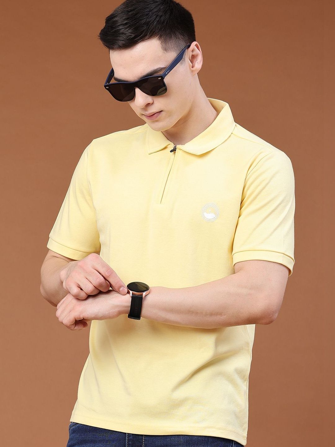 V-Mart Men Brand Logo Polo Collar T-shirt