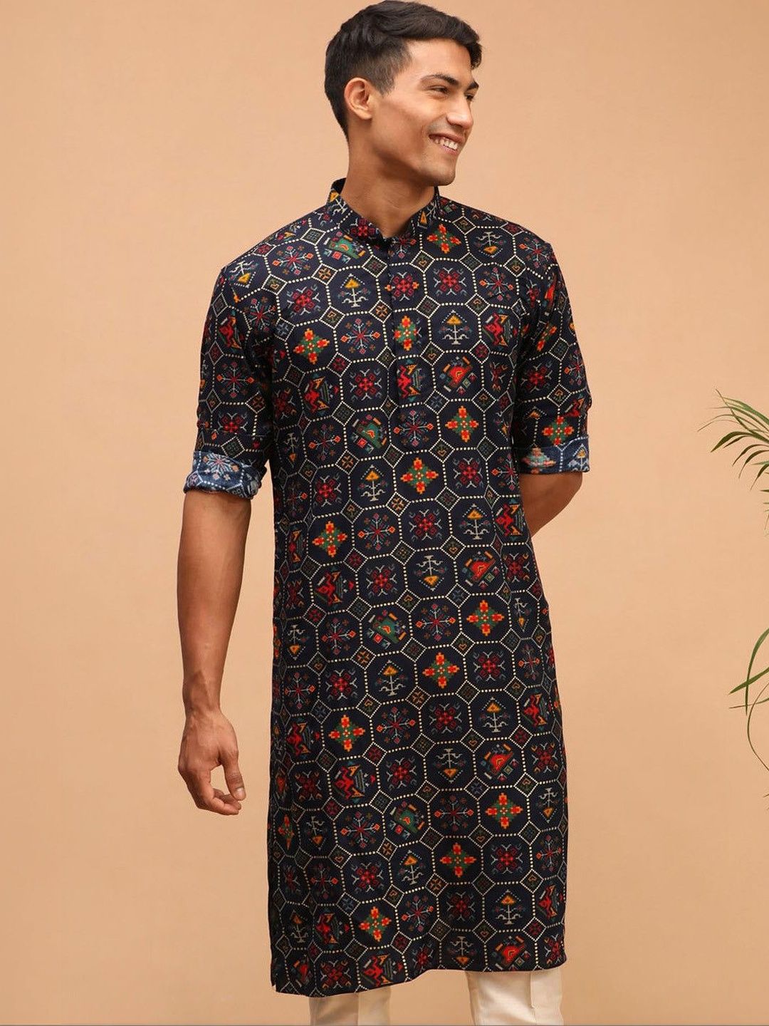 VASTRAMAY Men Navy Blue Patola Printed Rayon Kurta