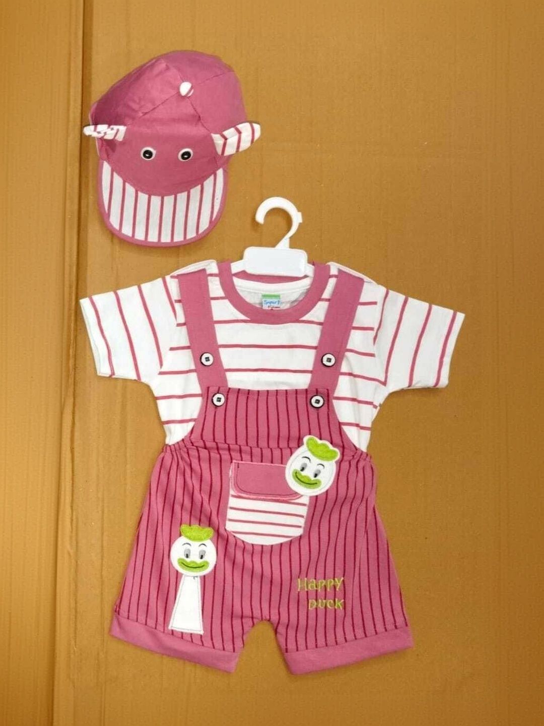 Kids Dungaree Caps - Buy Kids Dungaree Caps online in India