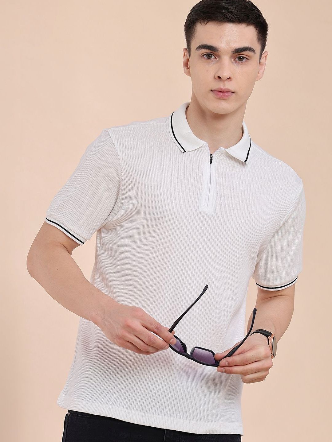 V-Mart Men Polo Collar T-shirt