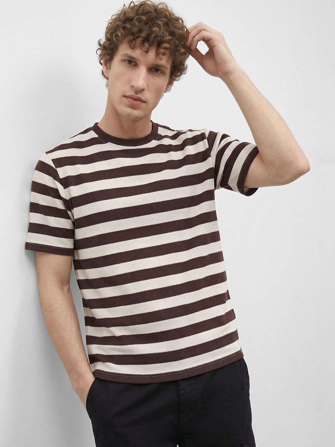 R&B Men Striped T-shirt