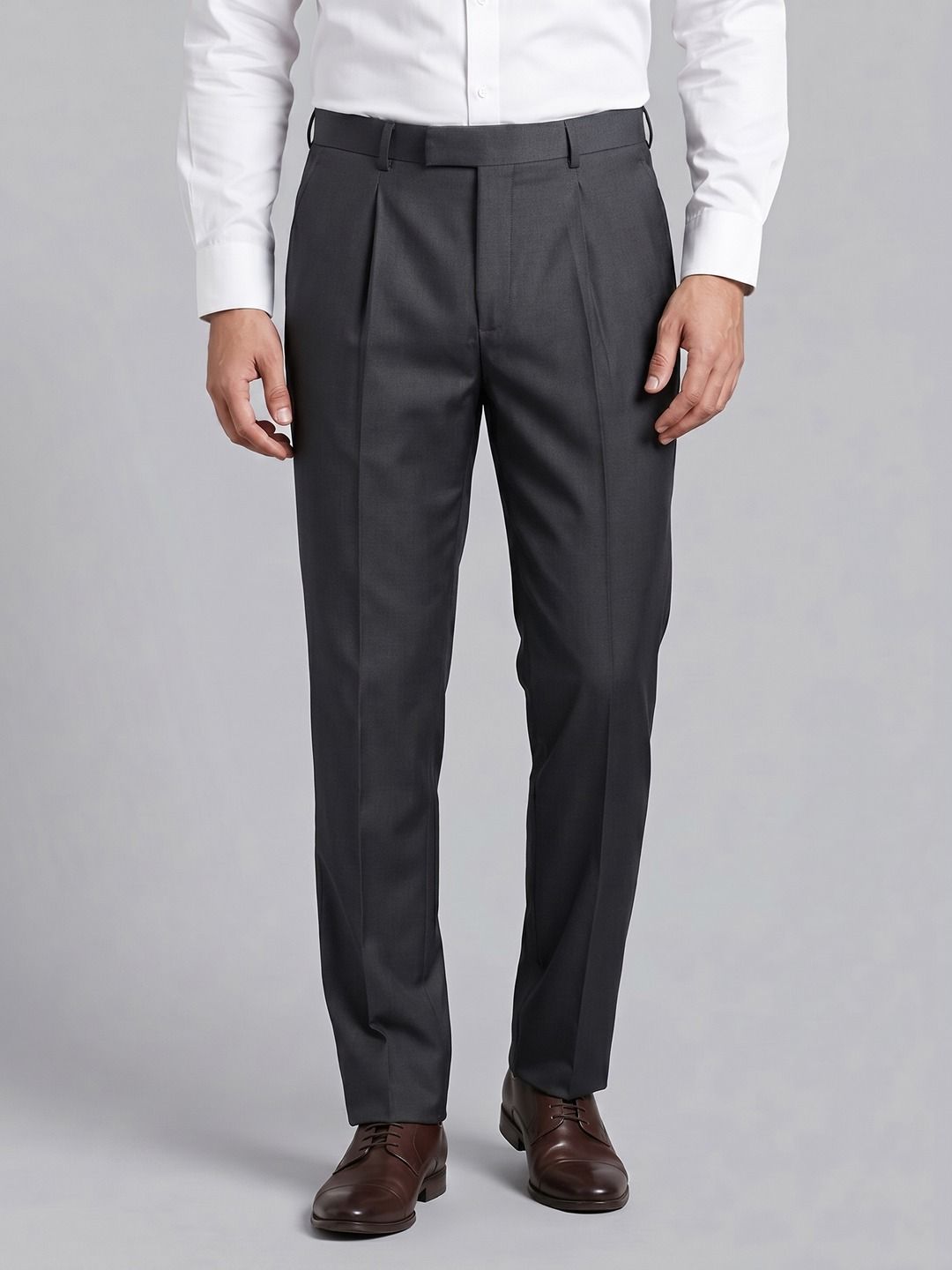 INVICTUS Men Mid-Rise Slim Fit Flat-Front Trousers