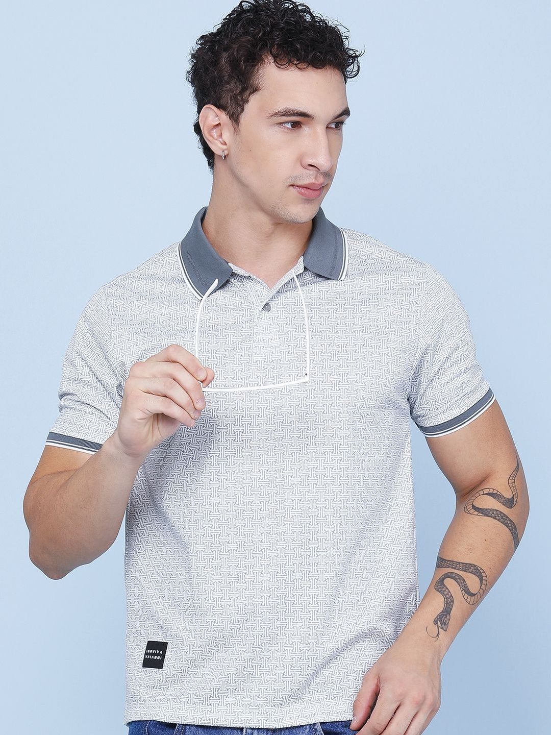 LIMEROAD Men Printed Polo Collar Short Sleeves Cotton Regular Fit T-shirt