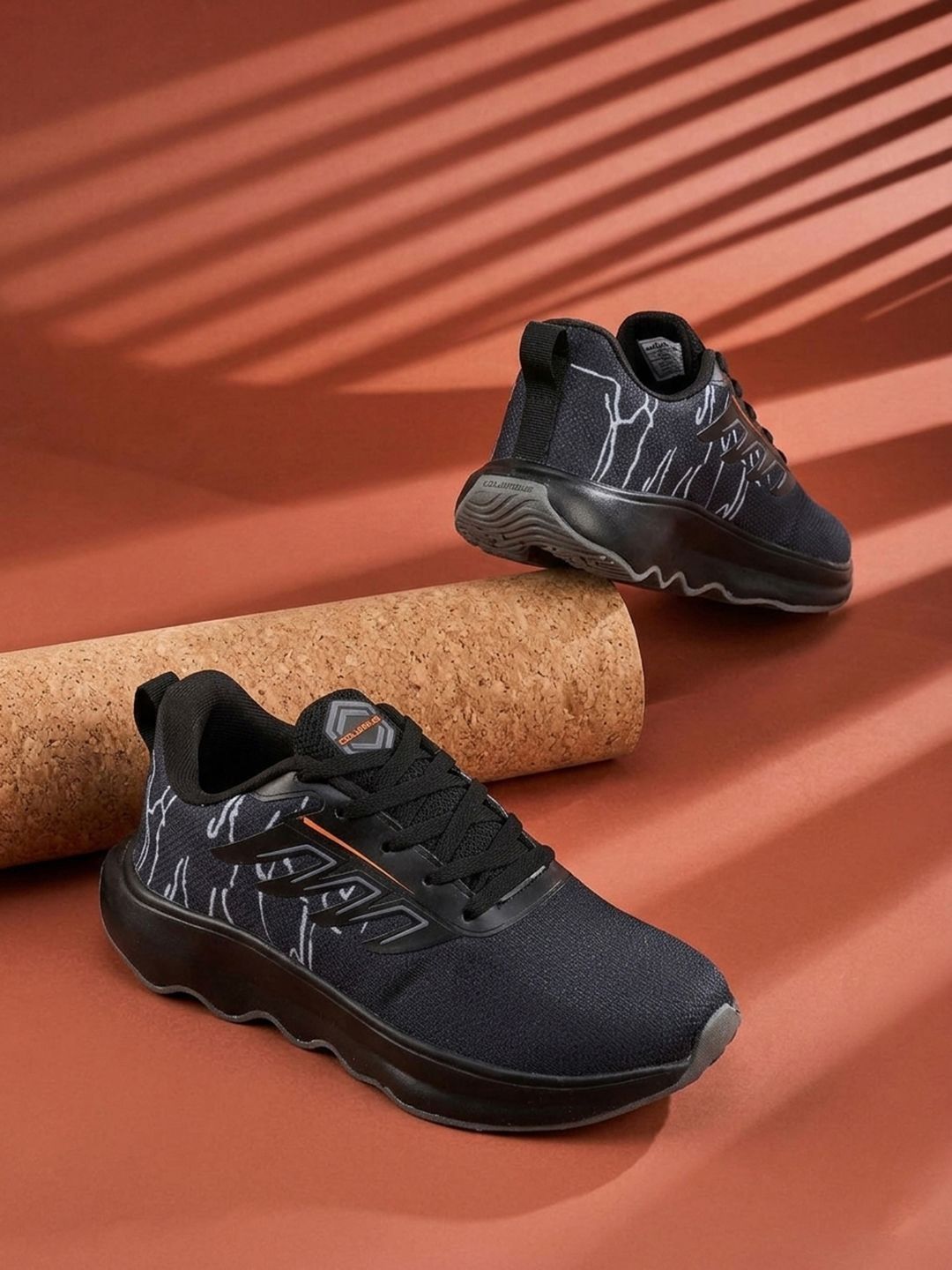 Columbus Men Mesh Running Shoes