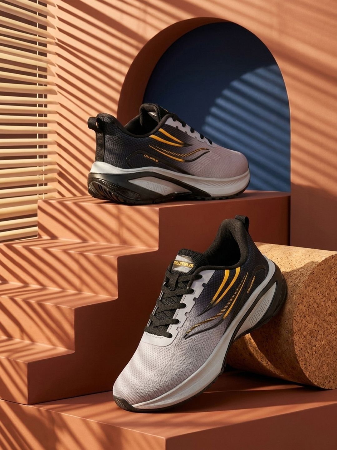 Columbus Men Mesh Running Shoes