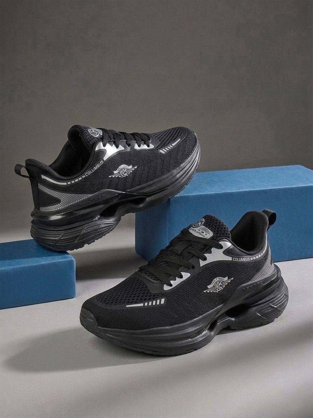 Columbus Men Mesh Running Shoes