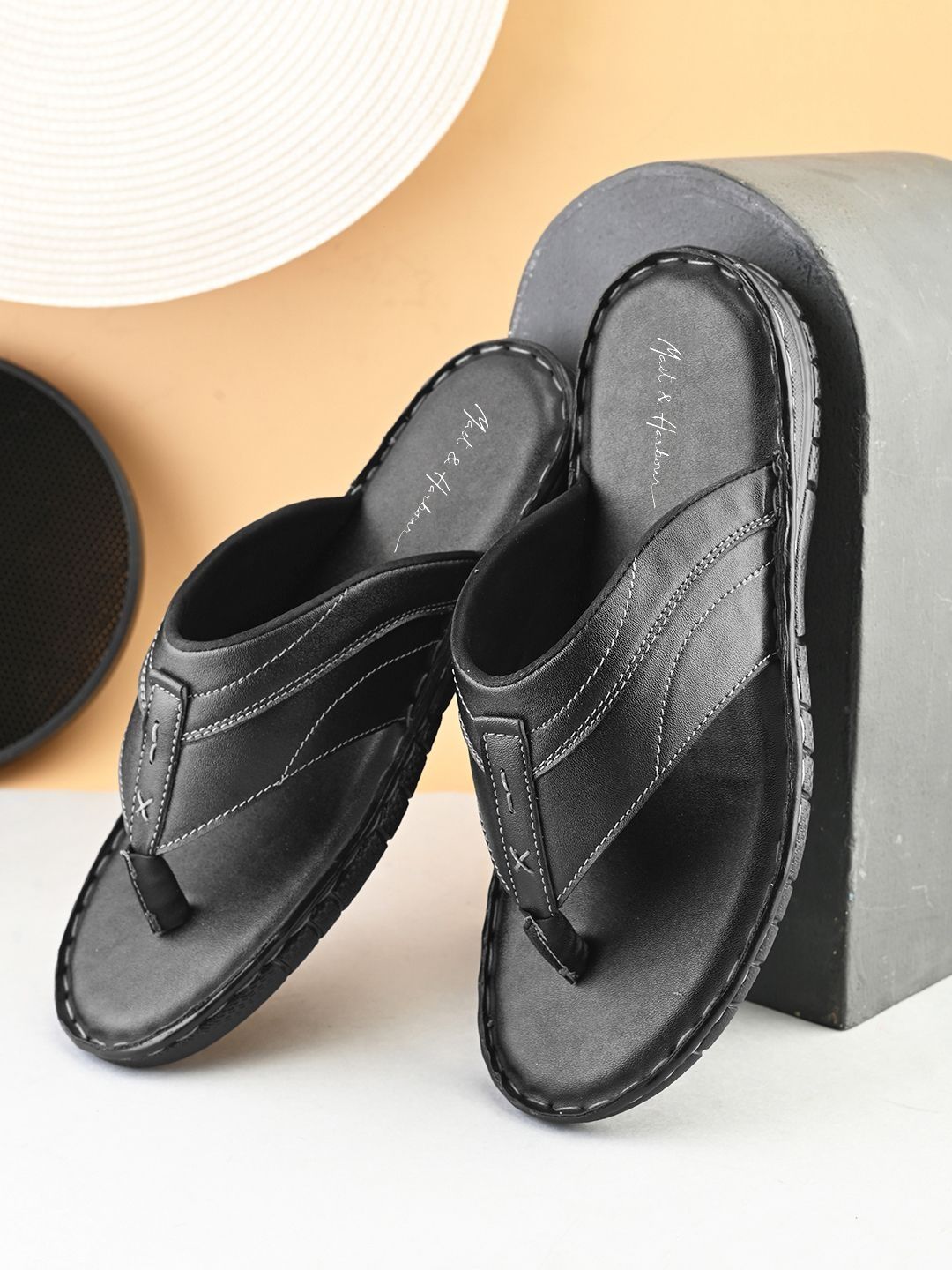 Mast & Harbour Men Thong Flip-Flops