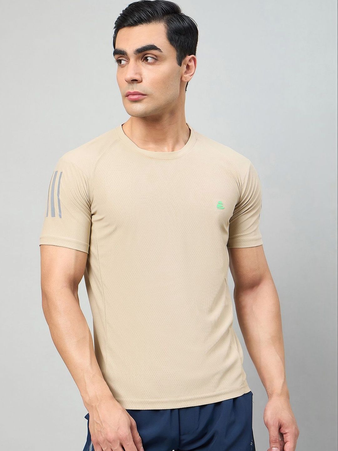 Duke Men Brand Logo Slim Fit T-shirt
