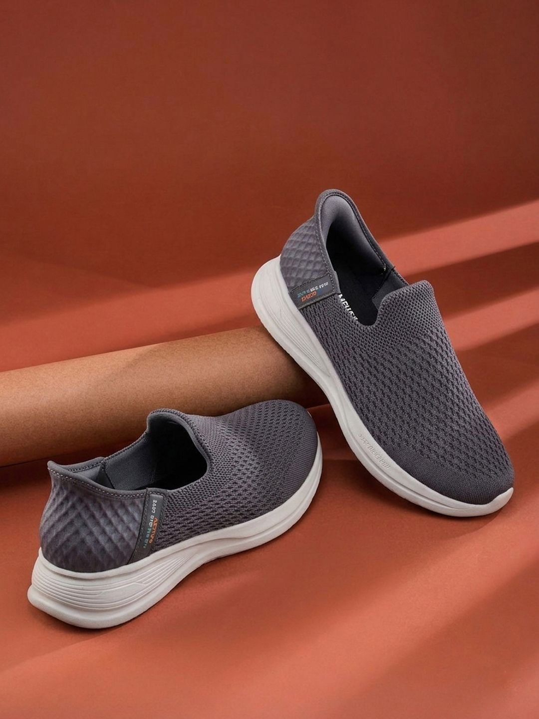 Columbus Men Mesh Walking Non-Marking Shoes