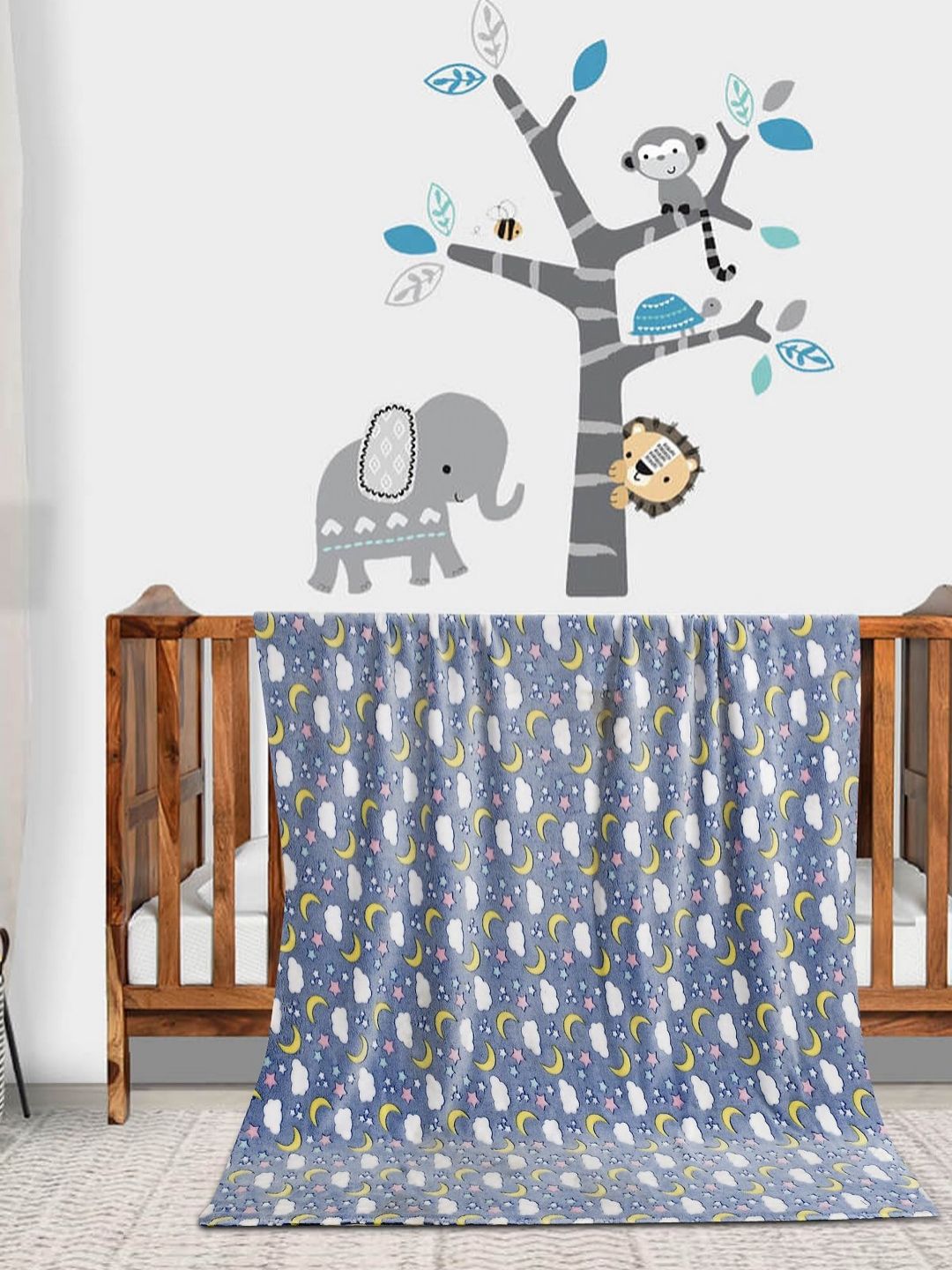 Florida Florida Flannel Baby Blue Abstract Printed Summer 300 GSM Microfiber Blanket