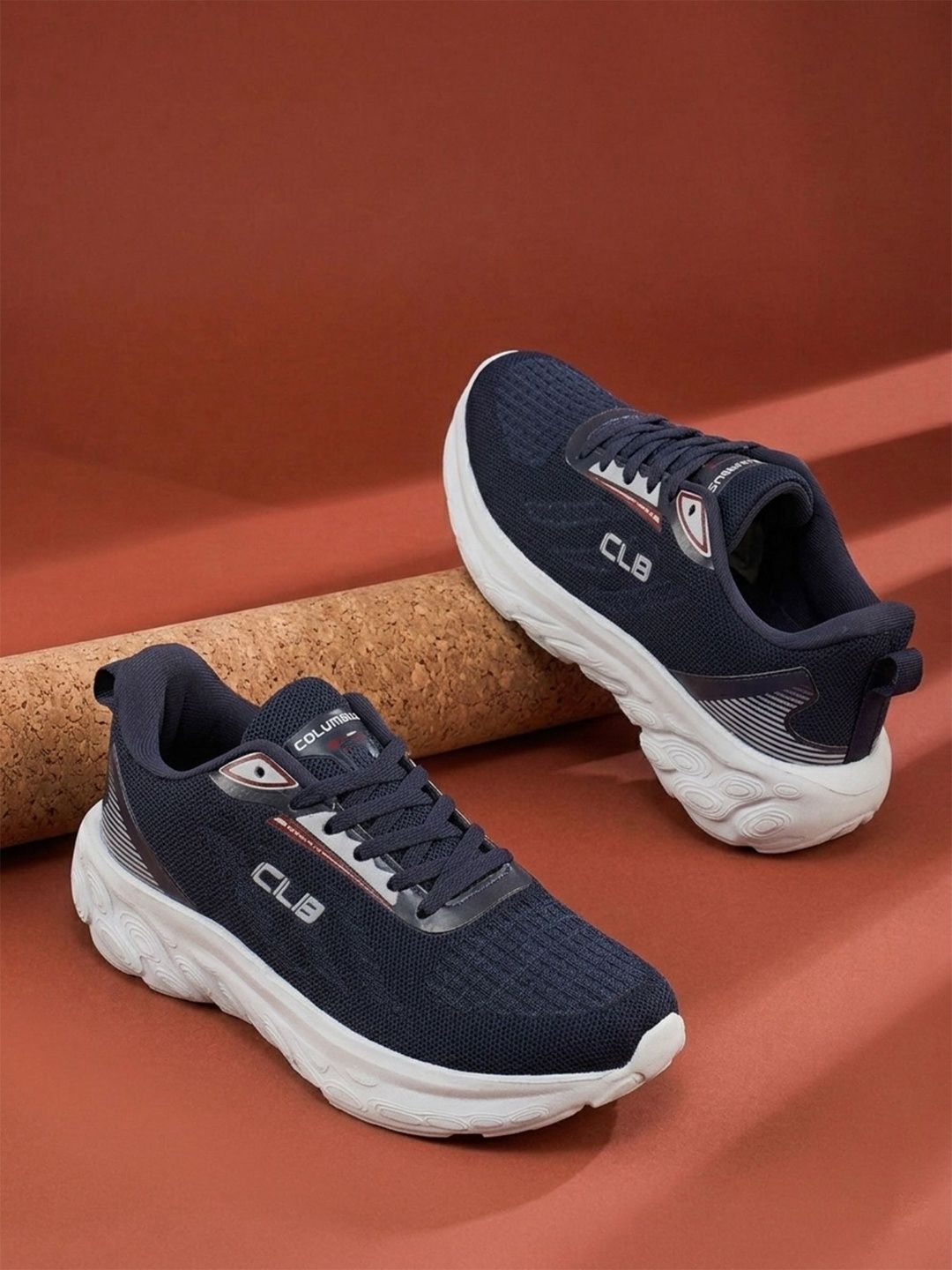 Columbus Men Mesh Running Shoes