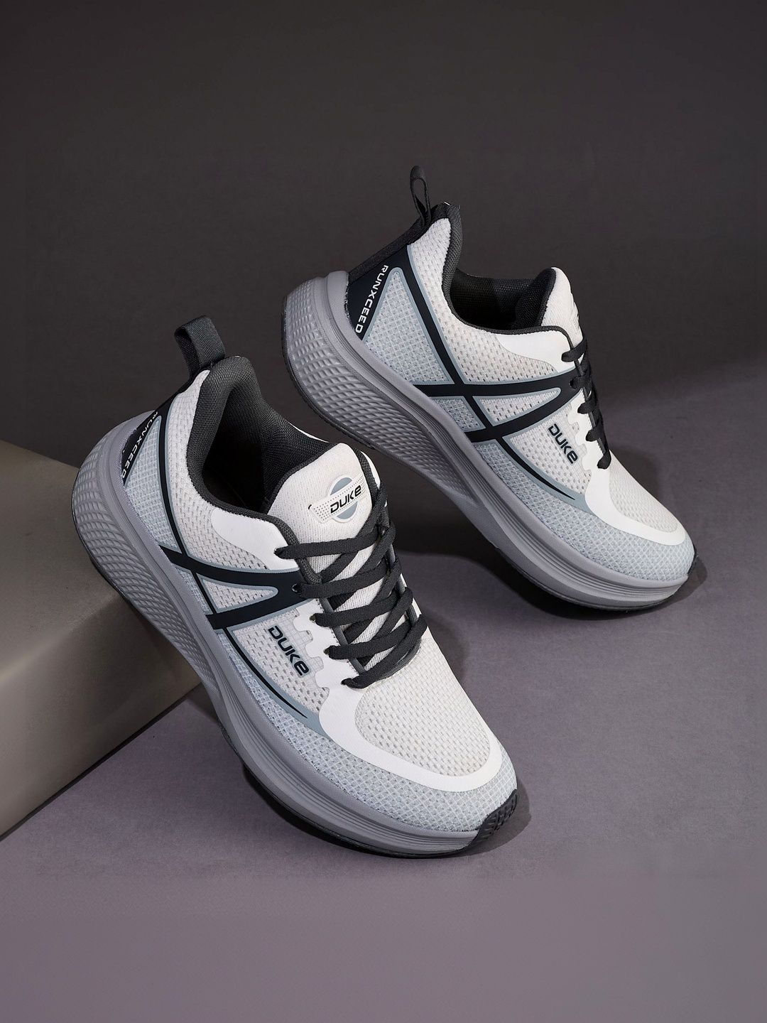 Duke Men Mesh Running Shoes