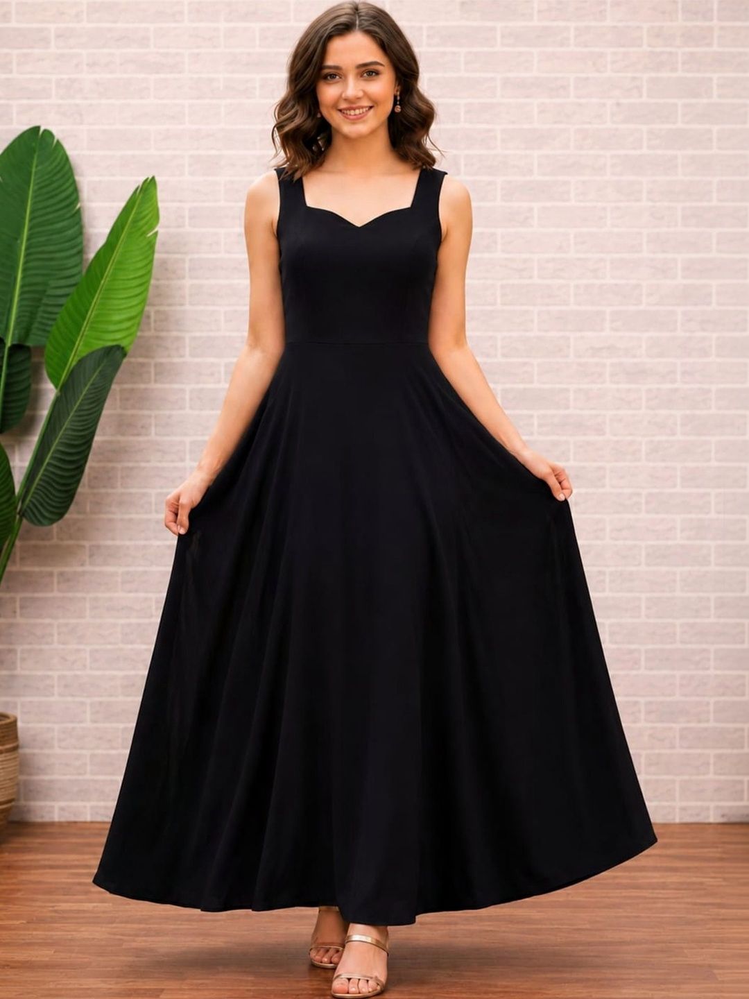 Warsian Applique A-Line Maxi Dress