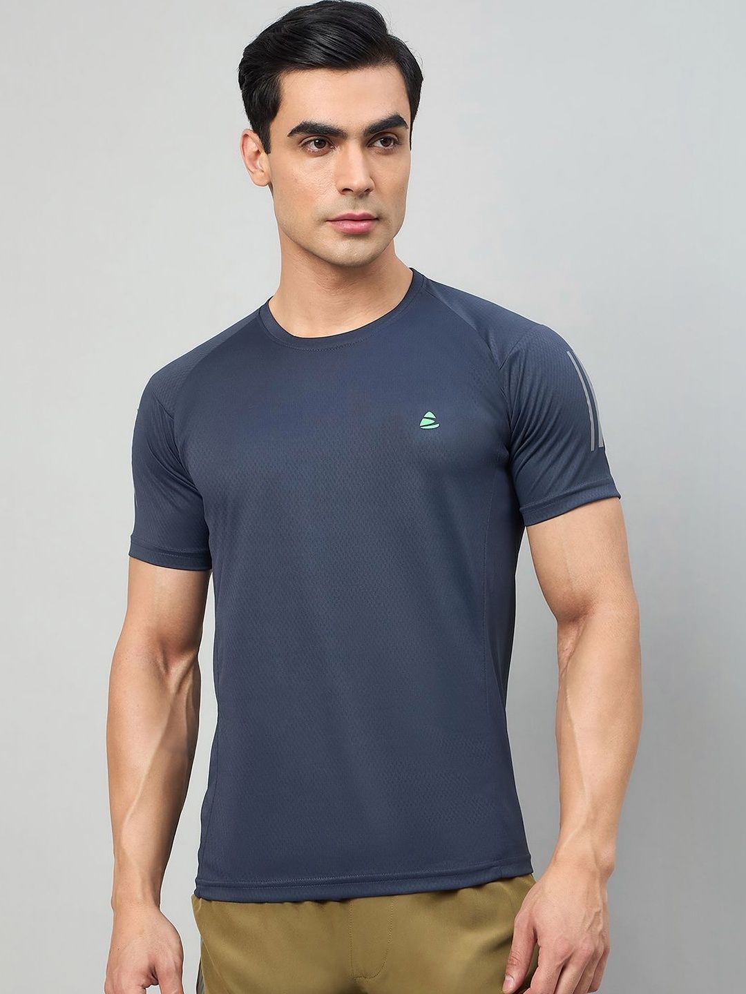 Duke Men Brand Logo Slim Fit T-shirt