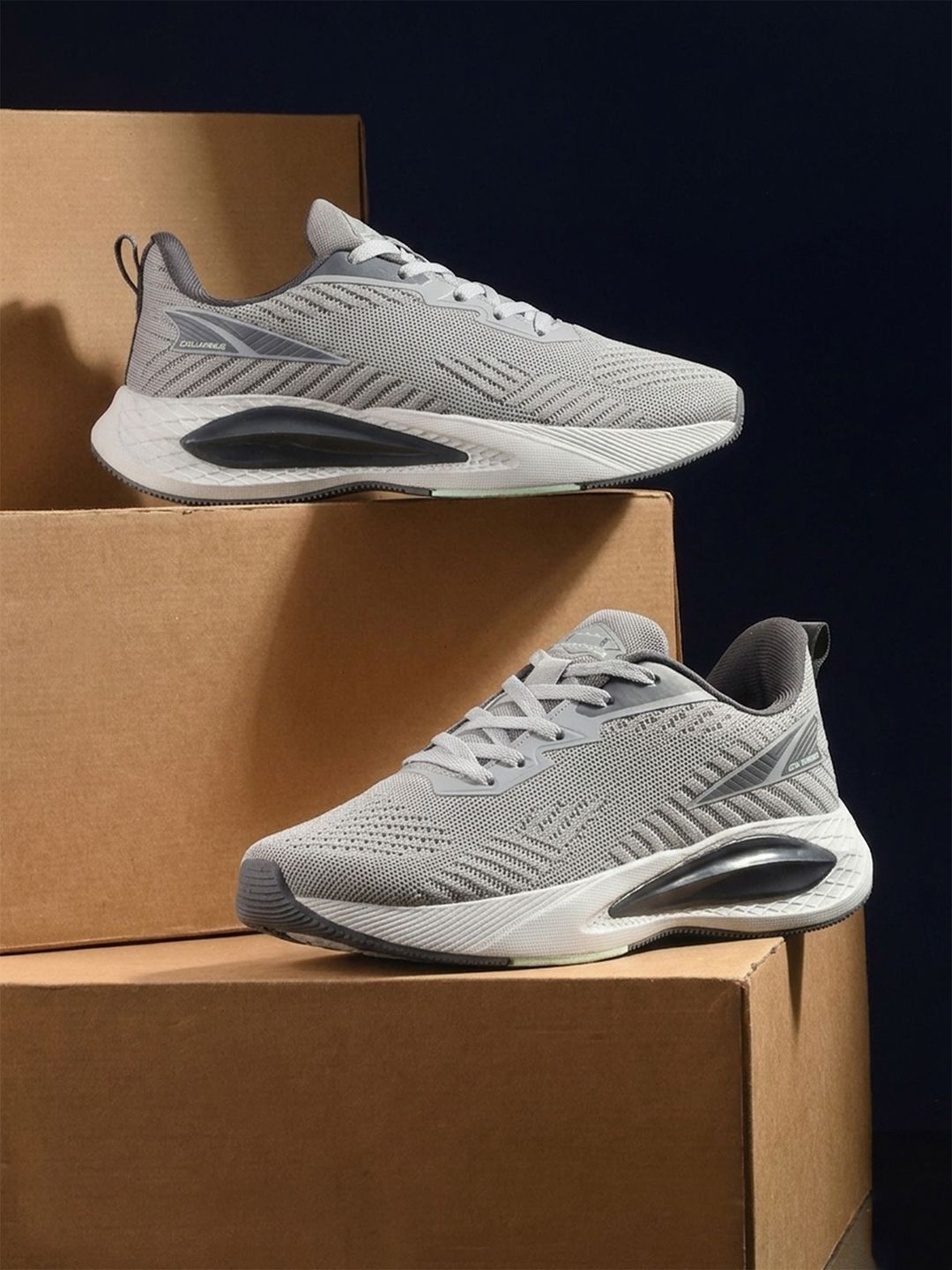 Columbus Men Mesh Running Non-Marking Shoes