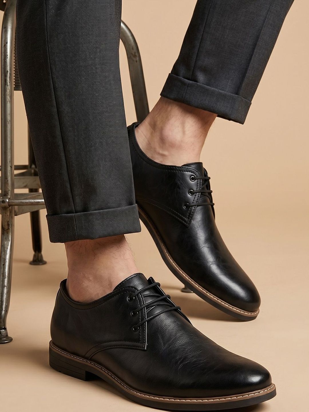 House of Pataudi Men Lightweight Round Toe Formal Derbys