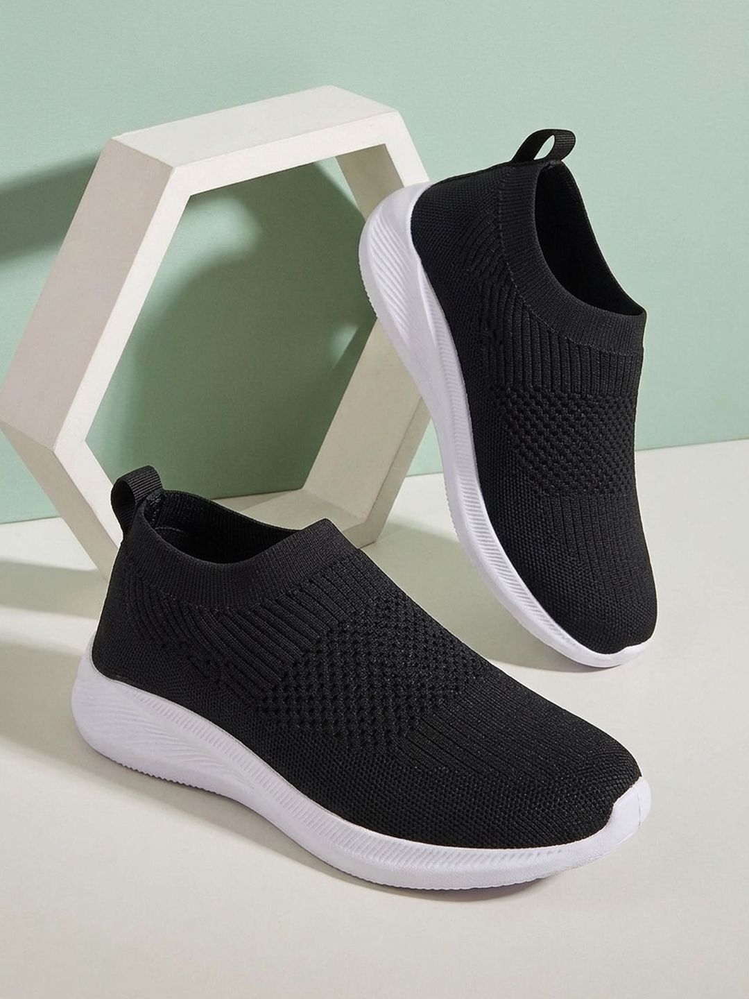 HRX by Hrithik Roshan Men Textured Slip-On Sneakers