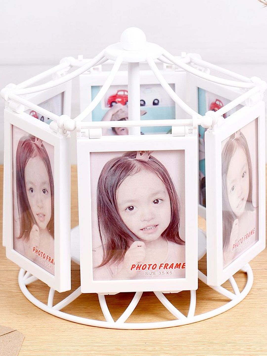 Archies Archies Multicoloured 5 to 7 Pieces Plastic Table Photo Frames