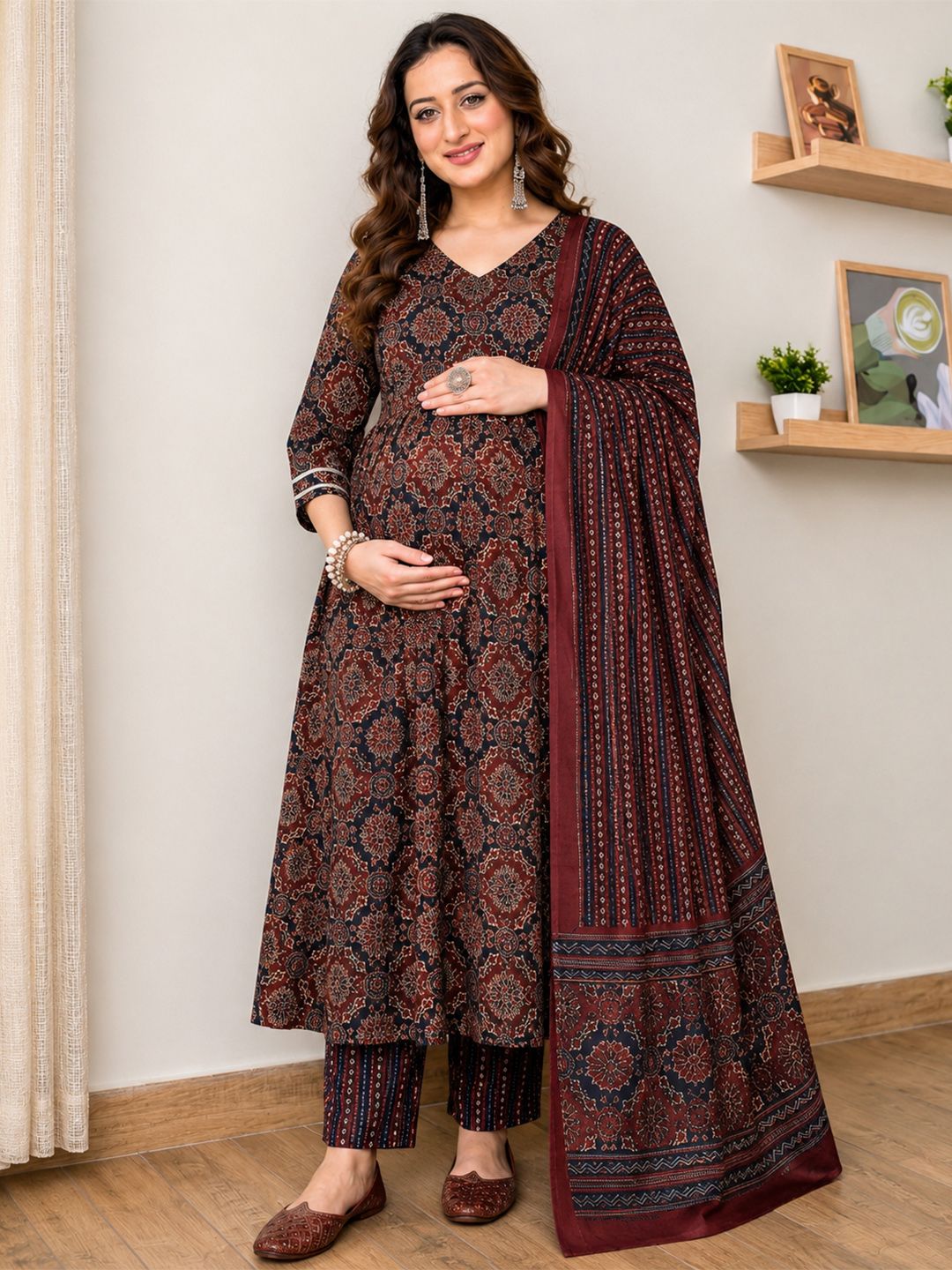 Assume Fab Women Ethnic Motifs Printed Regular Kurta with Trousers & With Dupatta