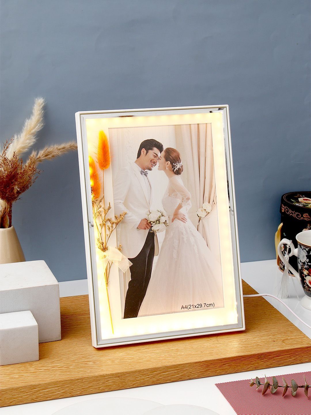 Archies Archies Multicoloured 1 Pieces Acrylic Table Photo Frames