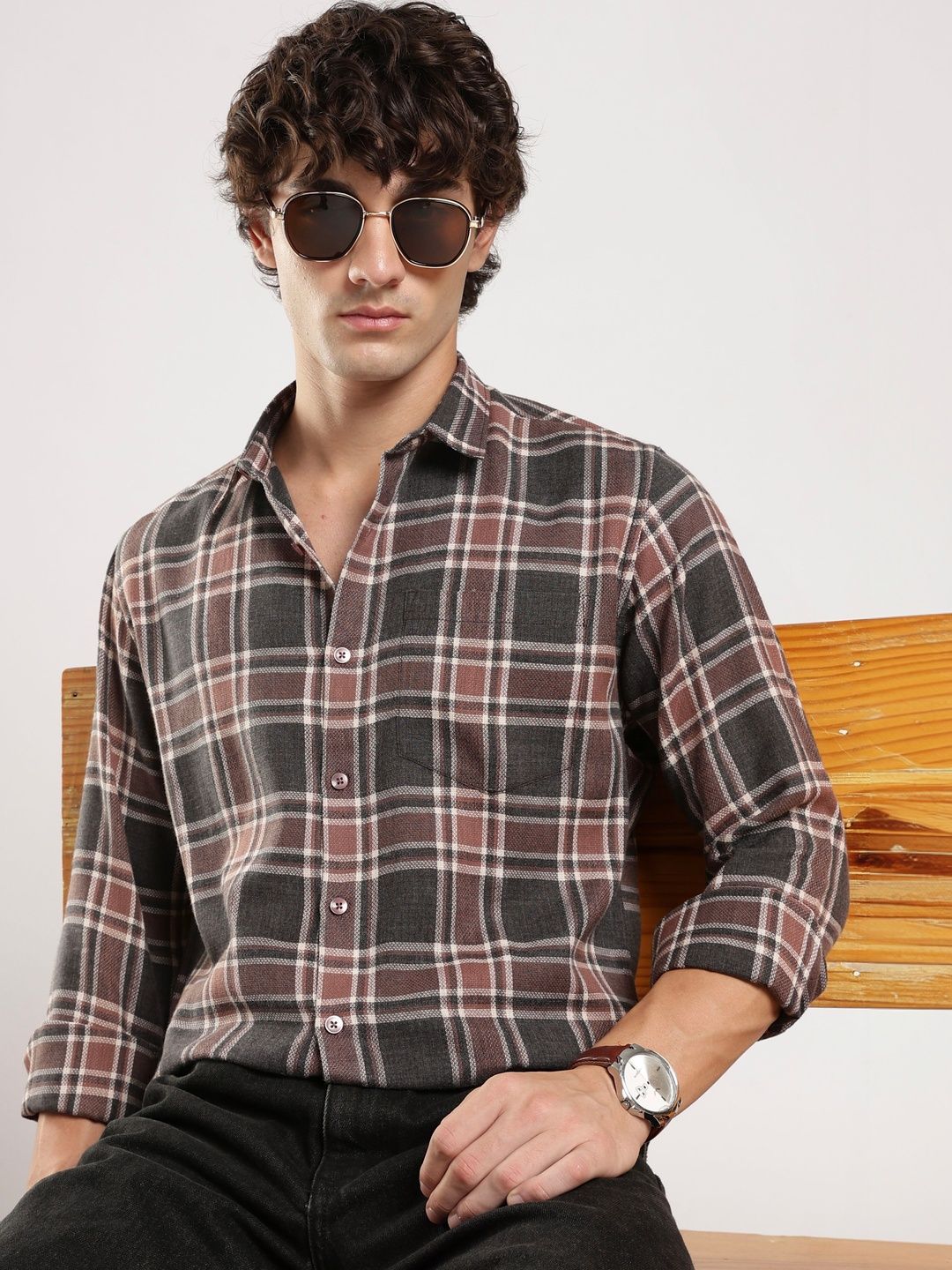 THE SHIRT CODE Men Slim Fit Tartan Checks Checked Casual Shirt
