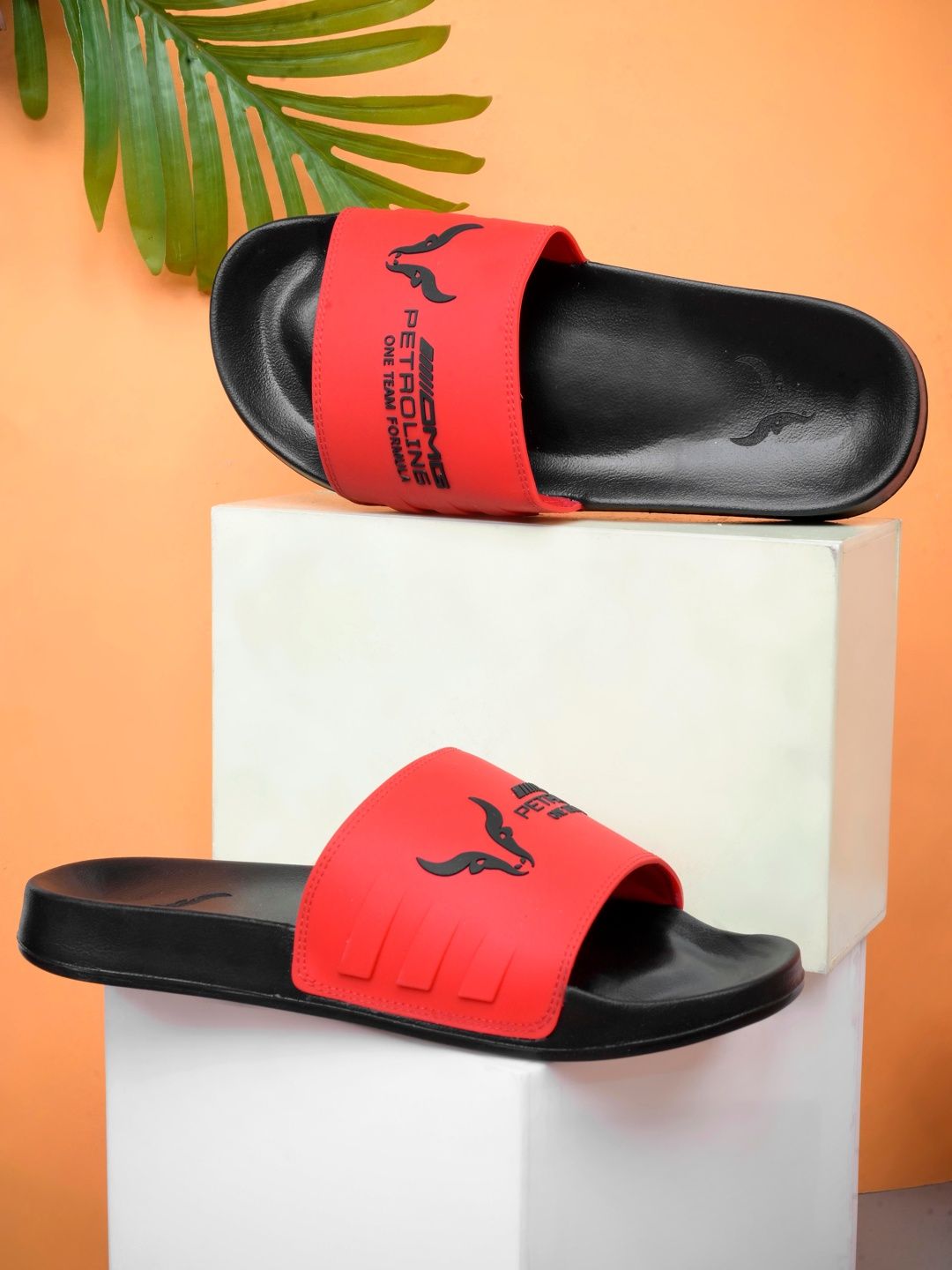 LIDDU Men Printed Sliders