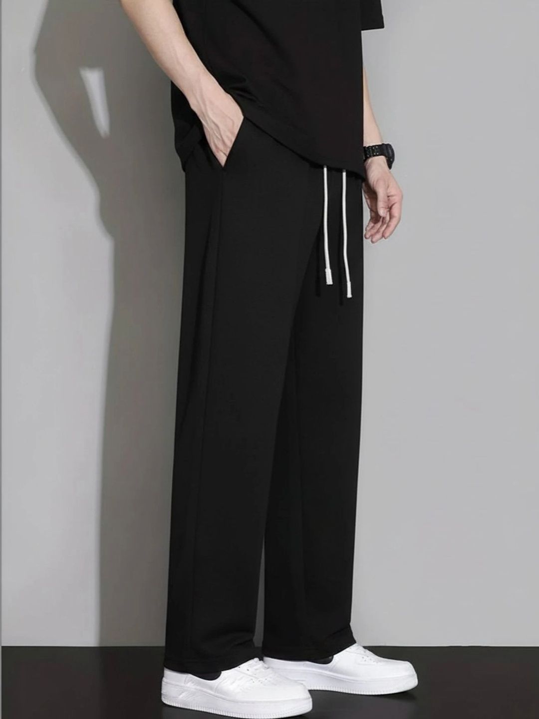 Klowvila Fashion Men Loose Fit High-Rise Trousers