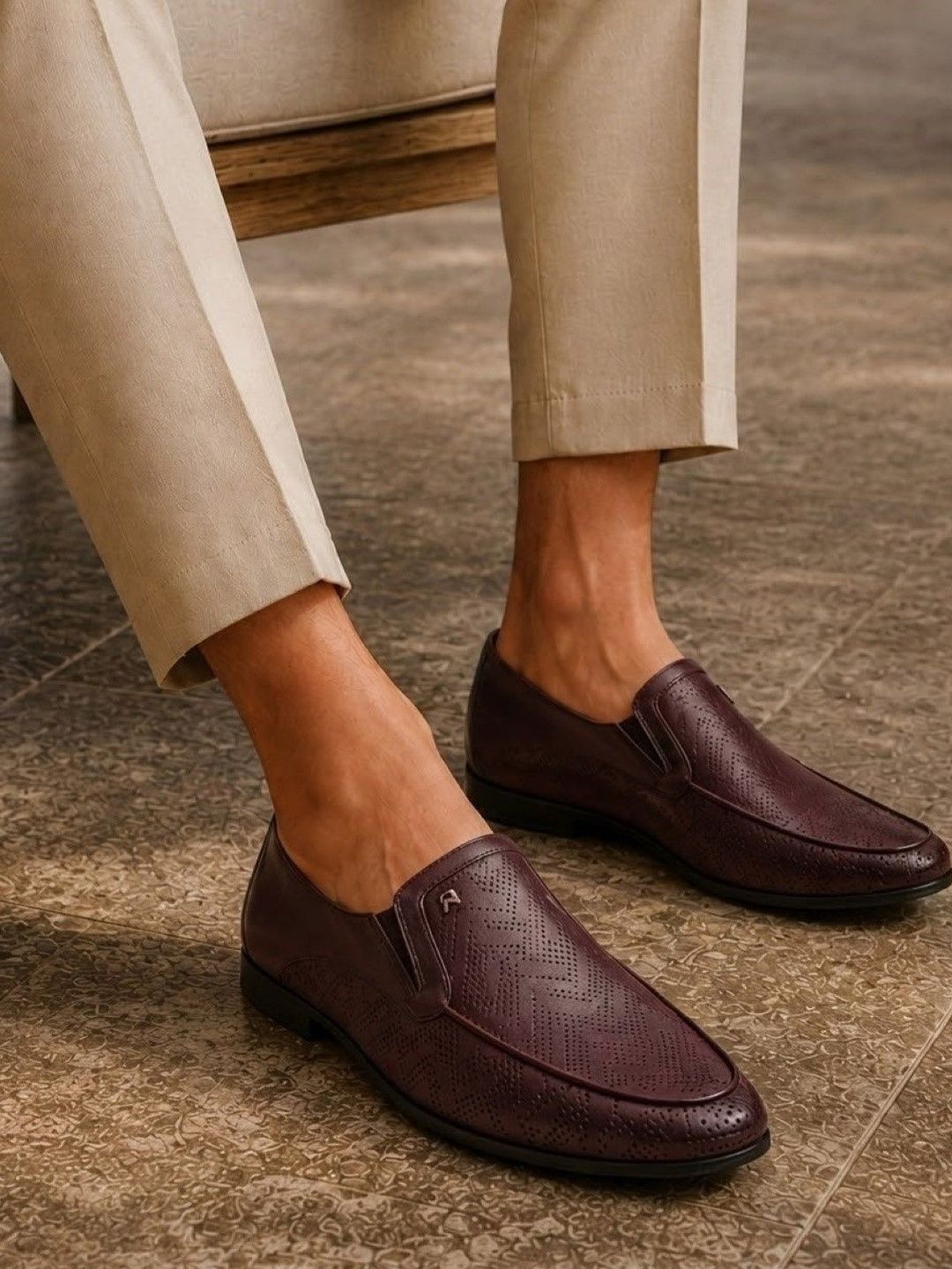 Ruosh Ruosh Men Leather Formal Slip-On Shoes
