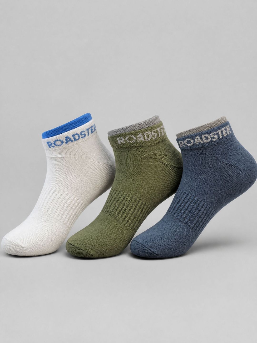 Roadster Men Pack of 3 Cotton Blend Colourblocked Ankle Length Socks