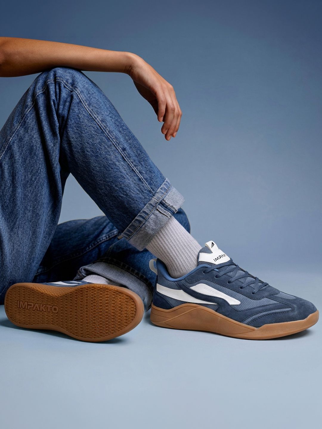 IMPAKTO IMPAKTO Men Para Court-Grip Lightweight & Cushioned Insole Sports Shoes
