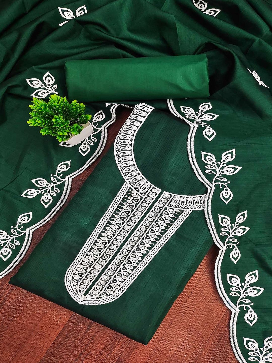 Peachmode Embroidered Unstitched Dress Material