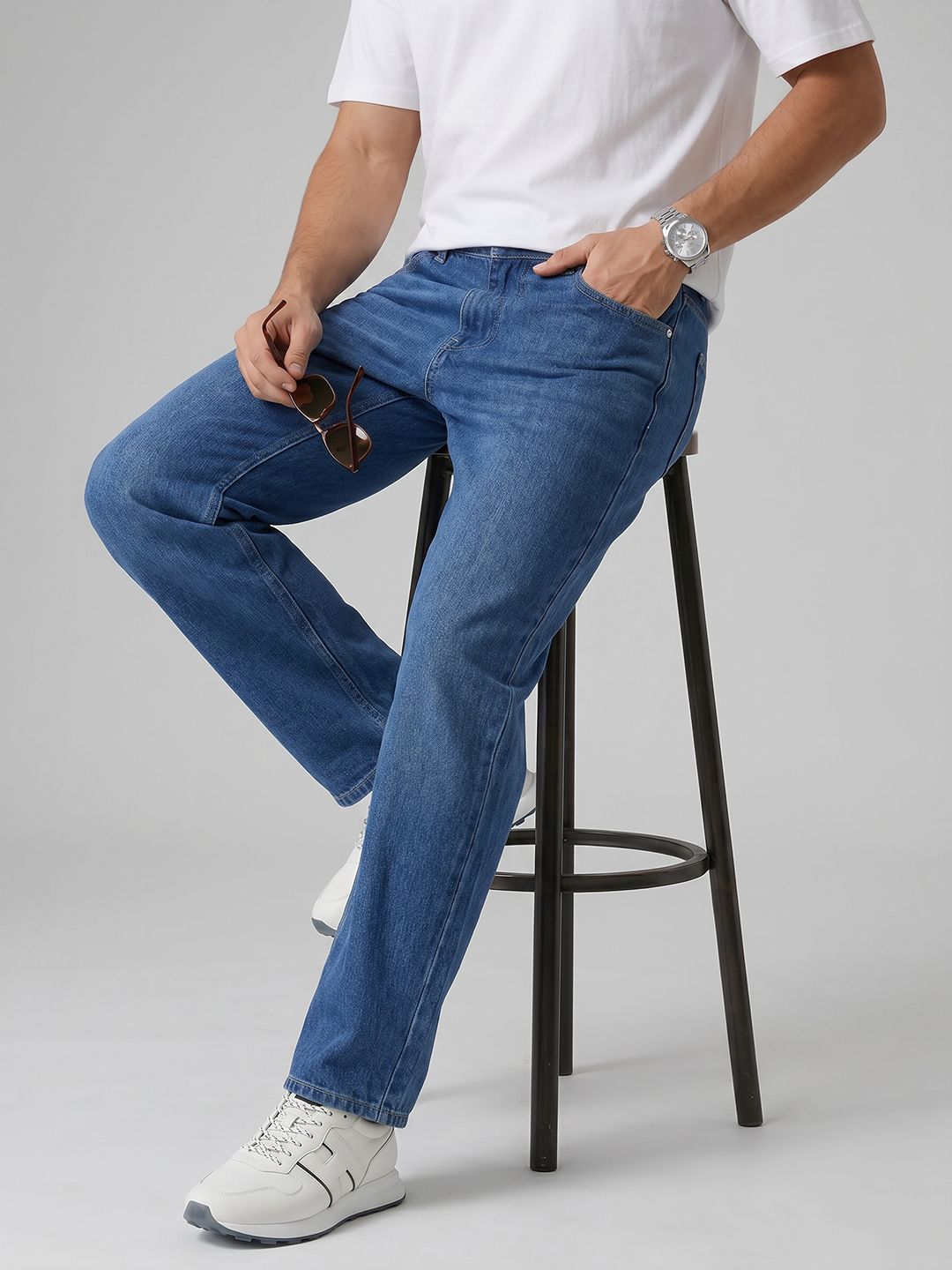 SPYKAR Spykar Men Ikemen Mid Rise Relaxed Fit Mid Blue Jeans