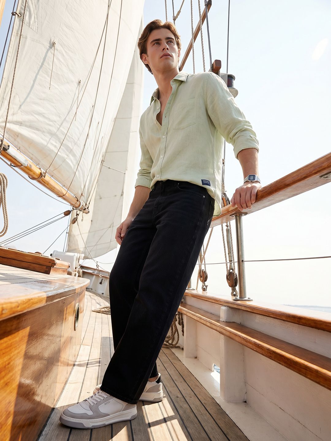 Nautica Spread Collar Casual Shirt