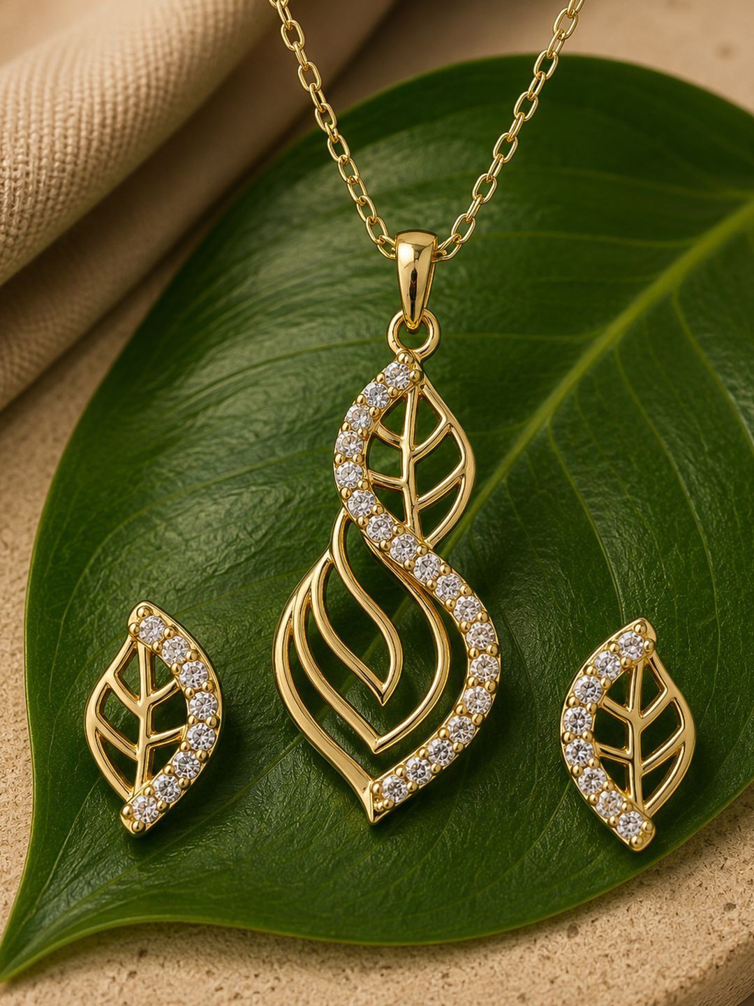 Tarusa Gold Pendant Set Voylla Gold-Plated Cubic Zirconia Pendant and Earrings