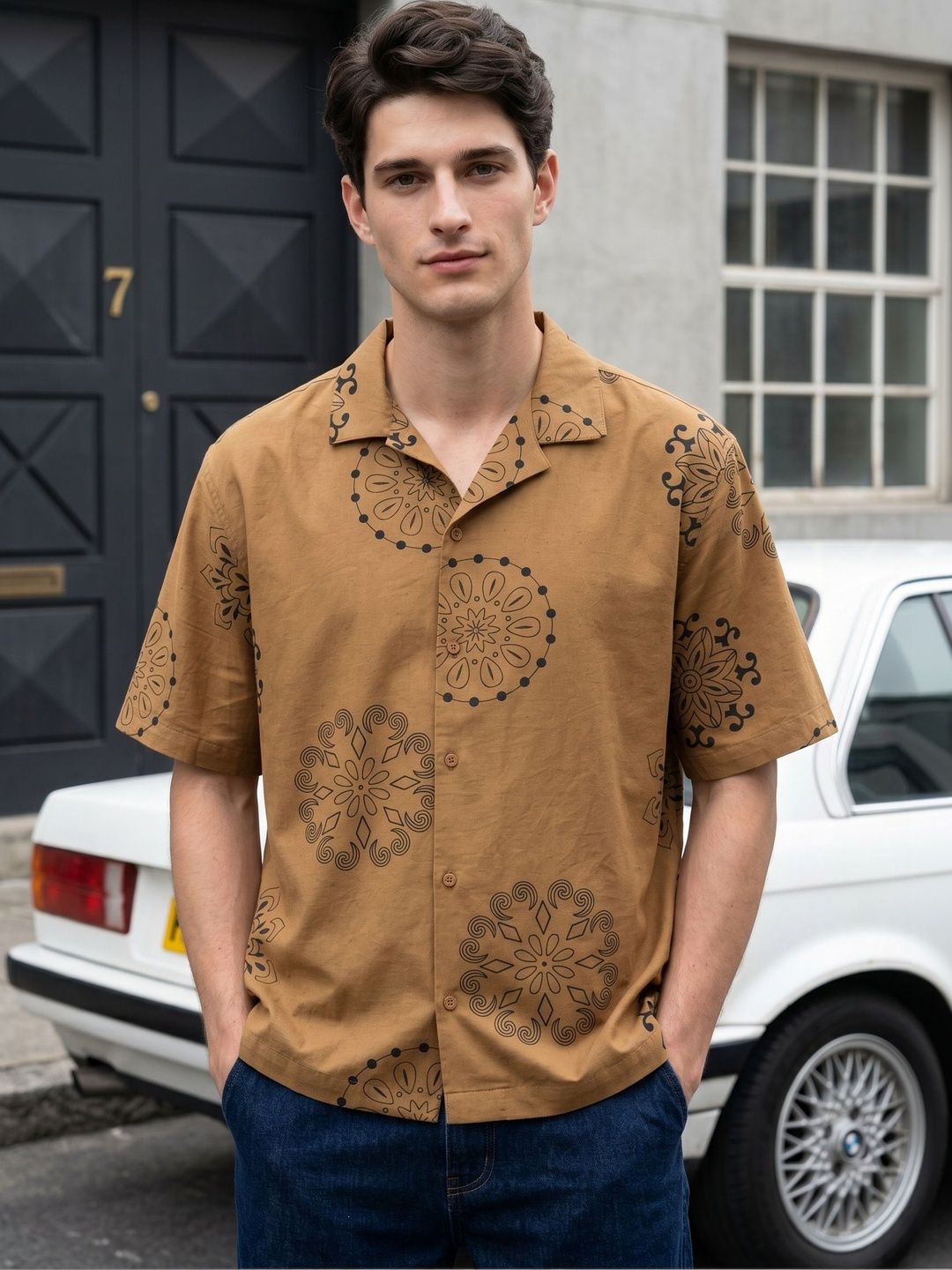 TRULOOM Men Relaxed Printed Casual Shirt