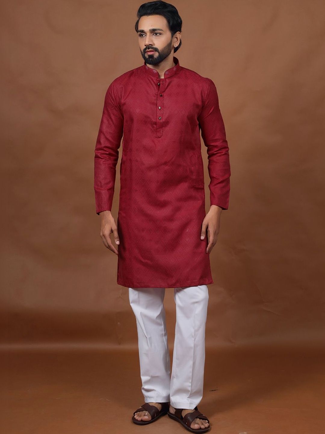Varbandhan Men Solid Festive Straight Kurta