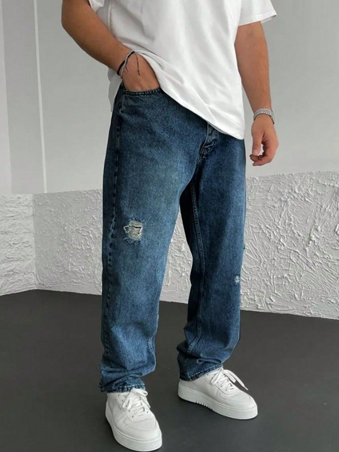 R.Code by The Roadster Life Co. Men Regular Fit High-Rise Mildly Distressed Light Fade Stretchable Jeans
